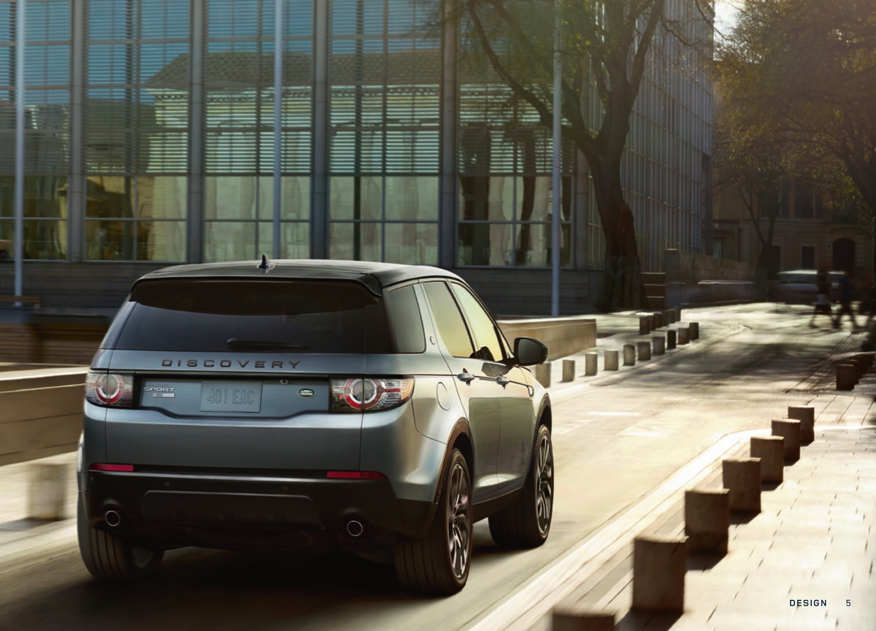 2016 Land Rover Discovery Sport Brochure Page 21